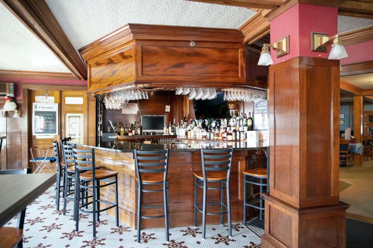 Winthrop Arms Hotel Restaurant Logan Airport 외부 사진